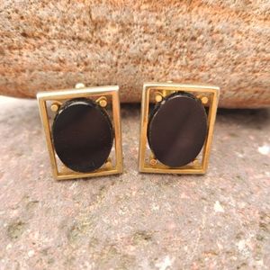 Hickok Goldtone/Onyx Vintage Cufflinks